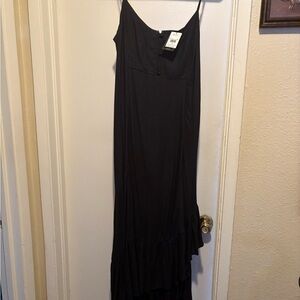 Elegant Black Maxi Dress